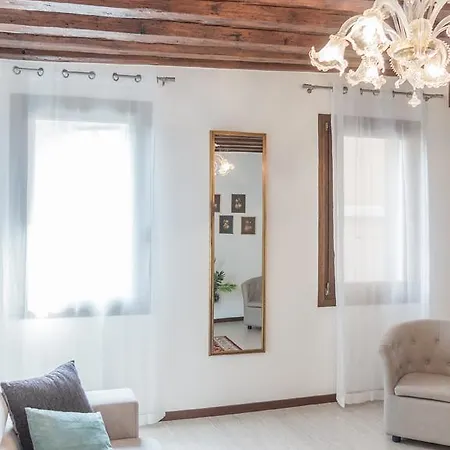 Ca' Dei Miracoli Apartment Venice