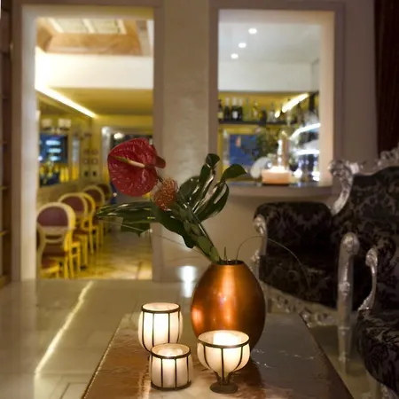 Alcyone Hotel 3*