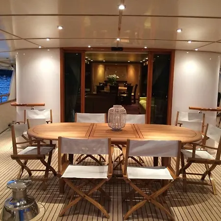 Yacht Bert Venezia