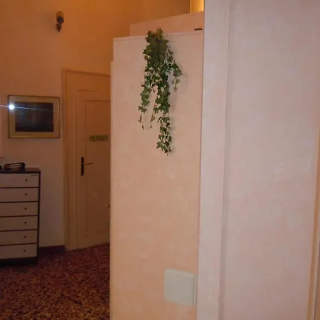 Guest house Cadoro 2*