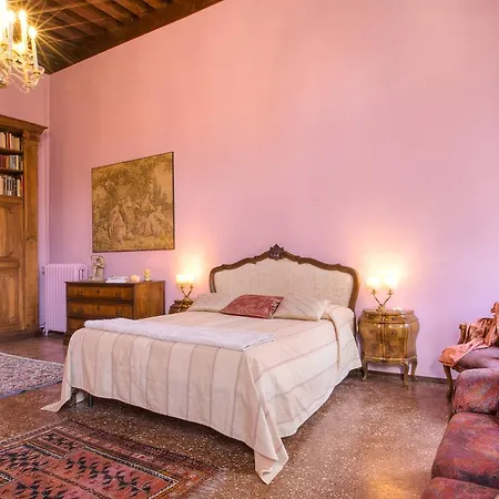 Ca' Della Corte Flats