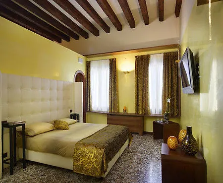 Bed & Breakfast Abbazia De Luxe 3*