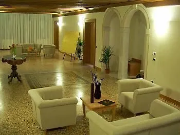 Oda ve Kahvaltı Domus Orsoni
