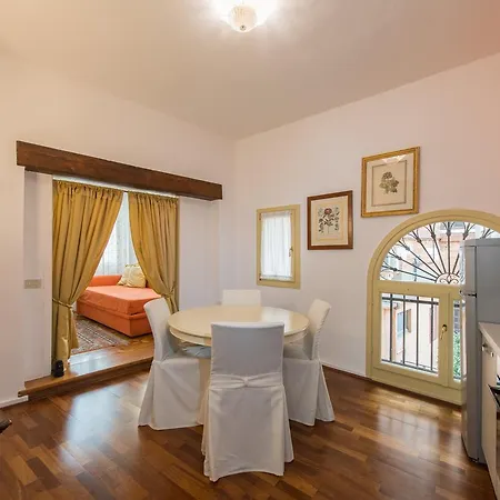 Savoia E Jolanda Venice