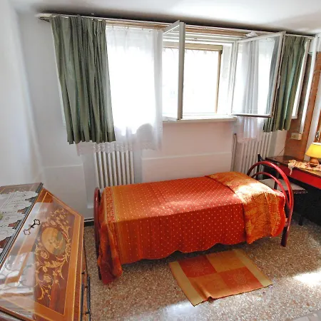 Apartamento Campo San Trovaso