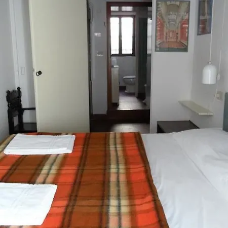Hotel Mfm *
