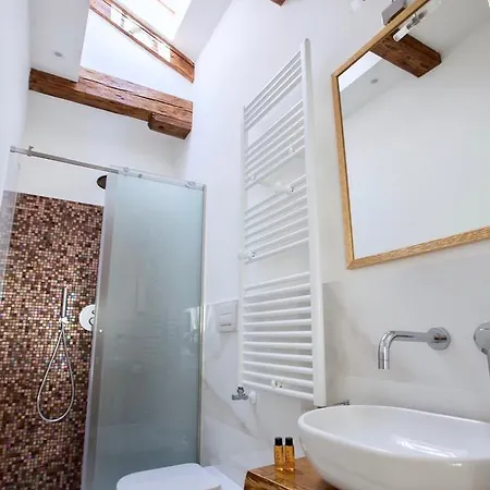 Al Pozzo Di Luce Bed and breakfast 2*