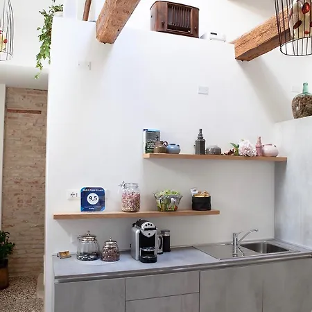 Al Pozzo Di Luce Bed and breakfast 2*