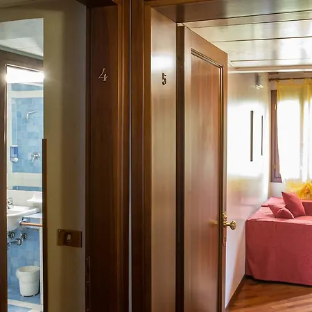 Piccola Fenice Hotel 3*