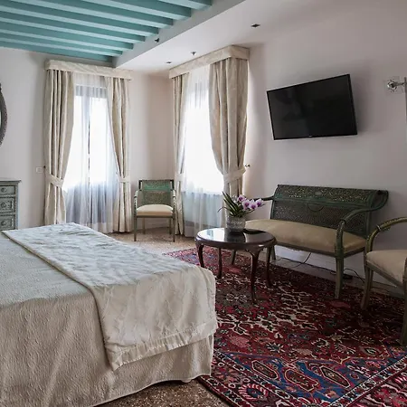 Ca' Nigra Lagoon Otel Venedik