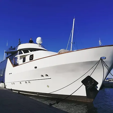 Yacht Bert Venezia Botel 5*