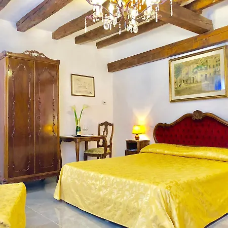 Hotel Ariel Silva 2*