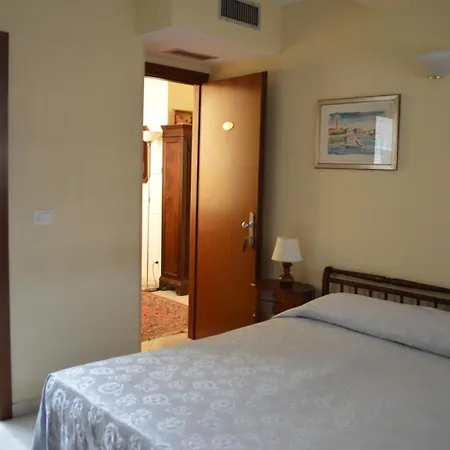 Hotel Salieri *