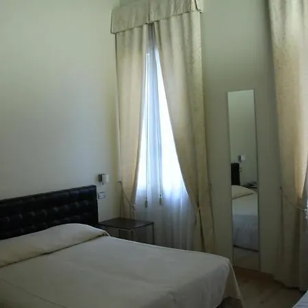 Tiepolo 3* Venice