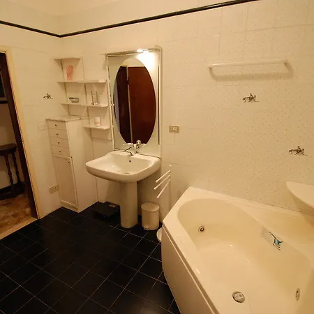 Campo Santa Maria Formosa 3* Venice