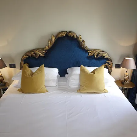 Hotel Hotel La Calcina 3*