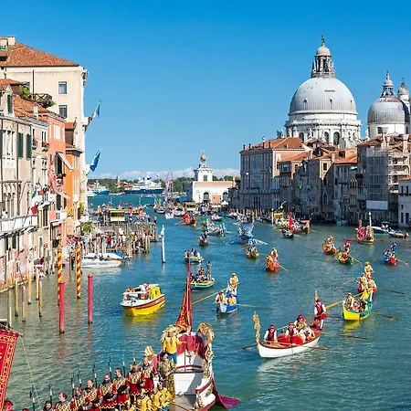 Heaven San Marco 1 E 2, The Elegant A Stone S Throw From St S Square Venice