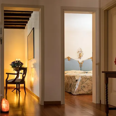 Heaven San Marco 1 E 2, The Elegant A Stone S Throw From St S Square *