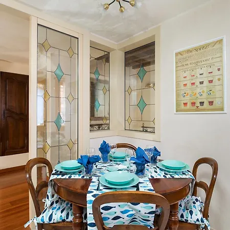 Apartment Heaven San Marco 1 E 2, The Elegant A Stone S Throw From St S Square *