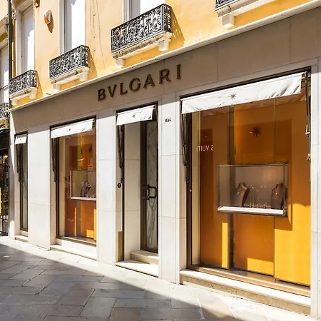 Heaven San Marco 1 E 2, The Elegant A Stone S Throw From St S Square Apartment