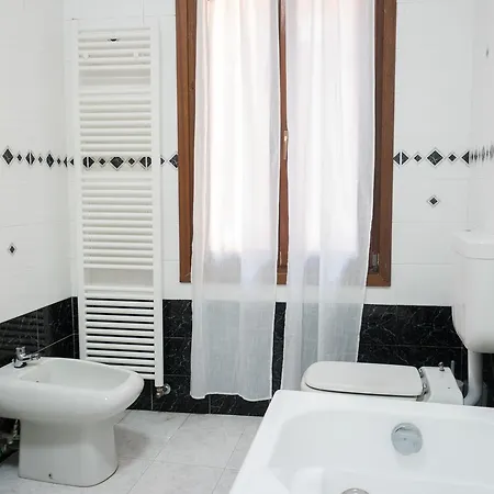 Backpackers House Guest house Venice
