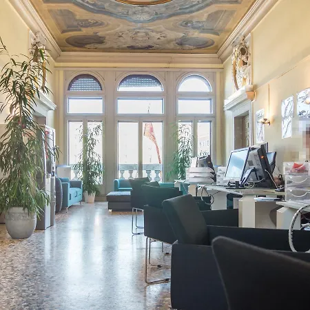 Ca' Dei Miracoli Apartment *