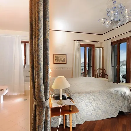 Hotel Hotel La Calcina 3*
