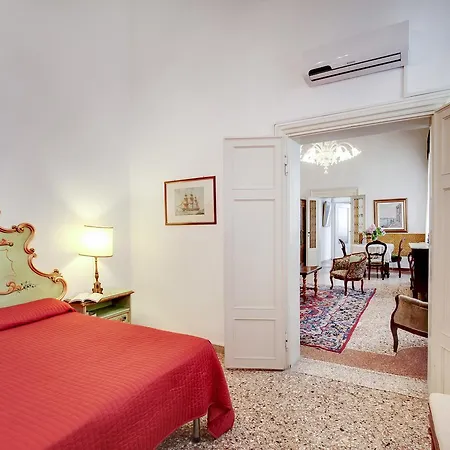 Testa Apartment *