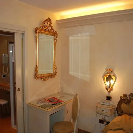 Vecellio 3*