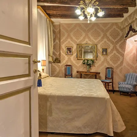 Guest house Residenza Corte Molin 2*