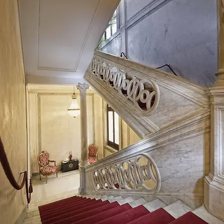 Hotel Ai Reali - Small Luxury Of The World