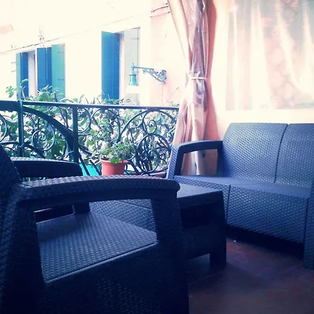 Hotel Hotel San Salvador Basic & Local 2 Stars Hotel