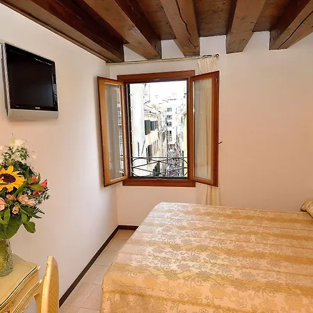Orion Hotel Venecia