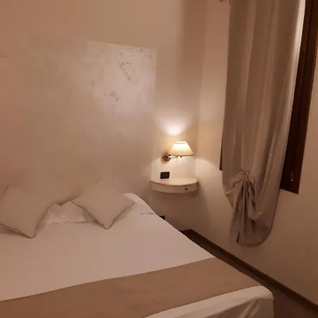 Cà Doge Bed & Breakfast 3*