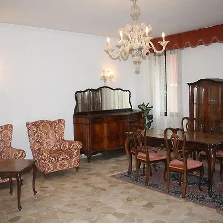 Apartments Venice 호텔 베니스