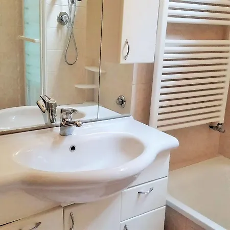 Apartments Venice 호텔 *