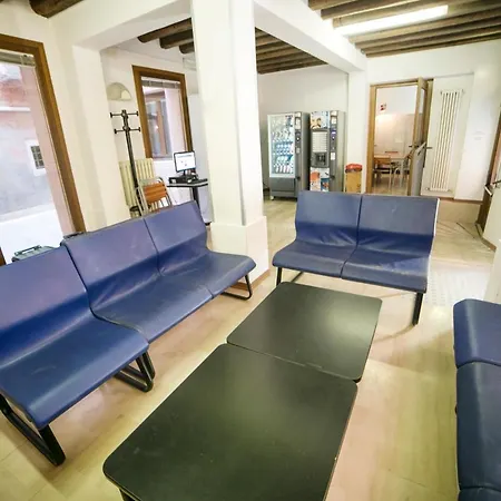 Haven San Toma Vandrarhem Venedig