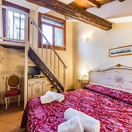 Ca' Leon D'oro Guest house 3*