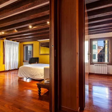 Ca'pedrocchi By Bricola Venice
