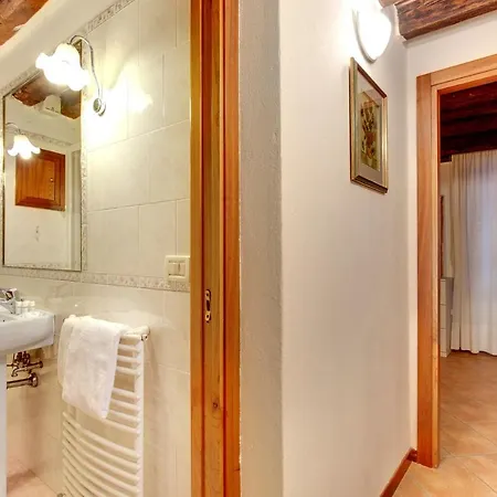 Apartment Ca'pedrocchi By Bricola