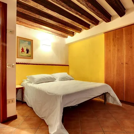 Apartment Ca'pedrocchi By Bricola