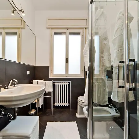 Ca Susanna Near Train Station Apartment Venedig