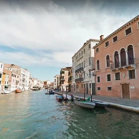 Ca' Bonfadini Historic Experience Hotel 5*