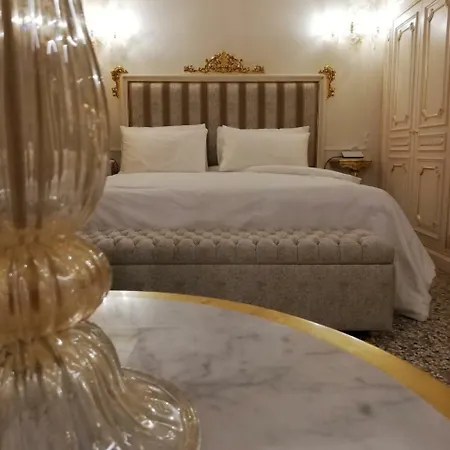 Hotel Ca' Bonfadini Historic Experience 5*
