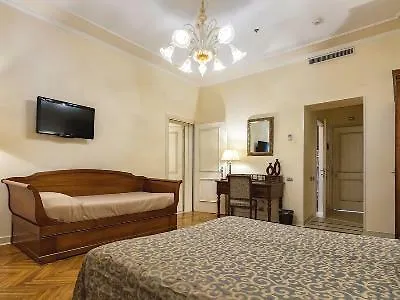 Otel Dell'opera 3*