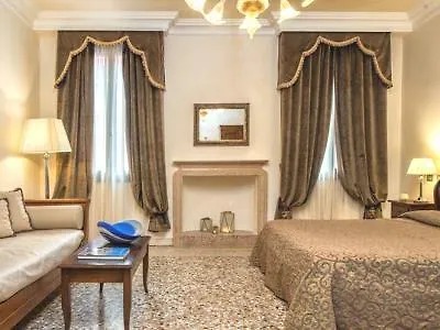 Dell'opera 3* Venedik