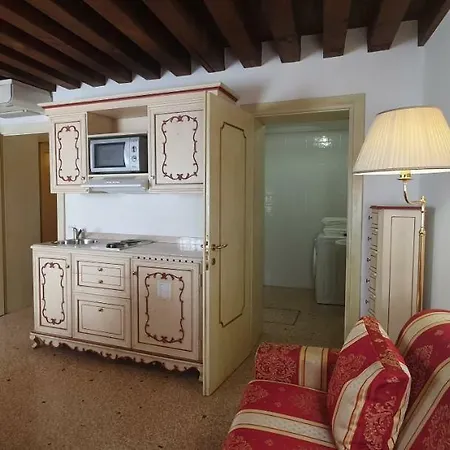 Ca' Del Brocchi Bed & Breakfast
