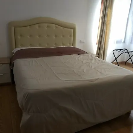 San Polo Star * البندقية