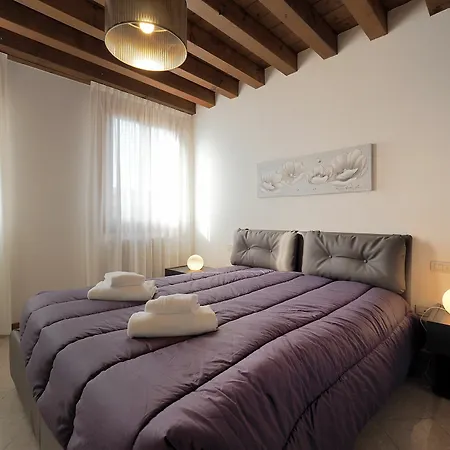 Venetian Style 2 * البندقية