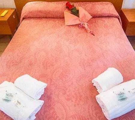 Antico Capon Hotel *